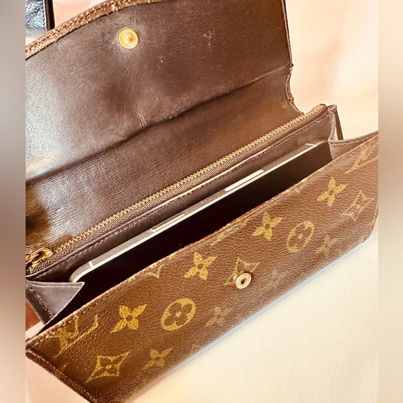 Louis Vuitton Sarah Vintage Monogram Wallet 80s edition - Picture 3 of 16